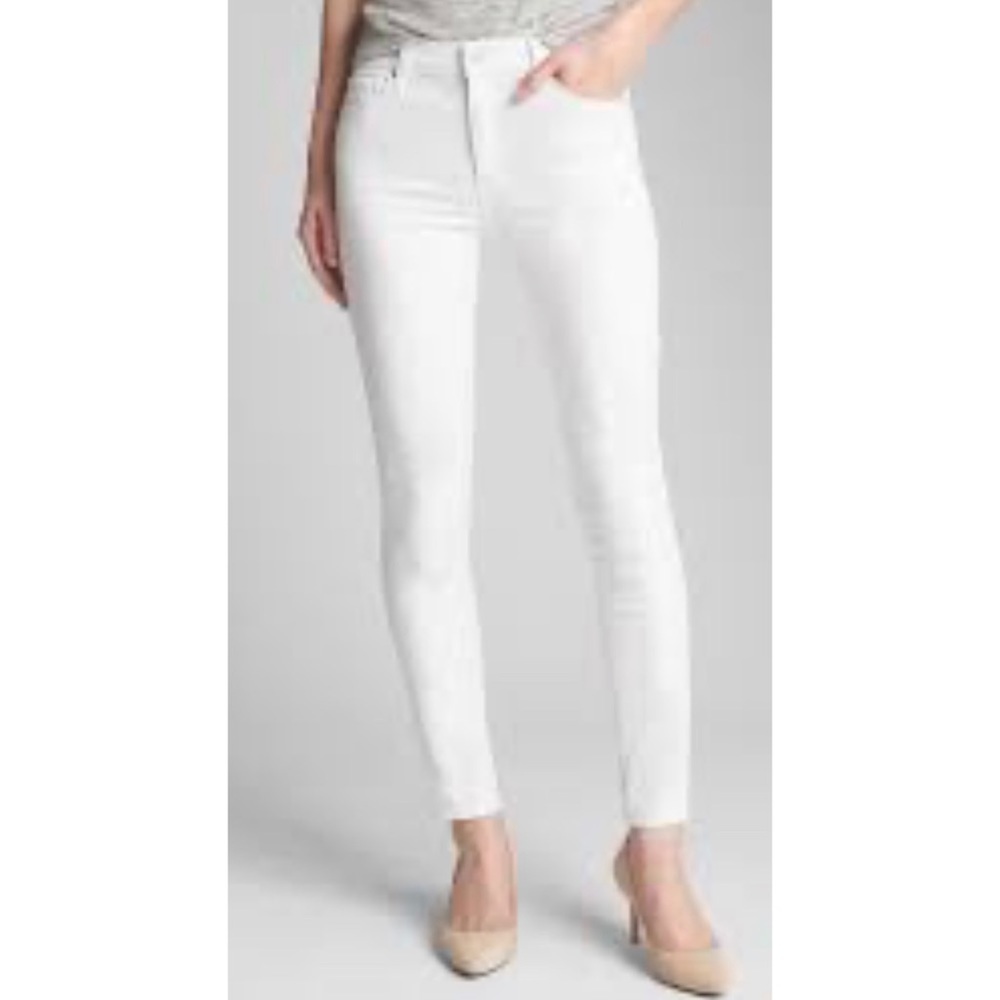 GAP 1969 Classic White Mid Rise Skinny Jeans size 2 / 24 25” inseam pockets